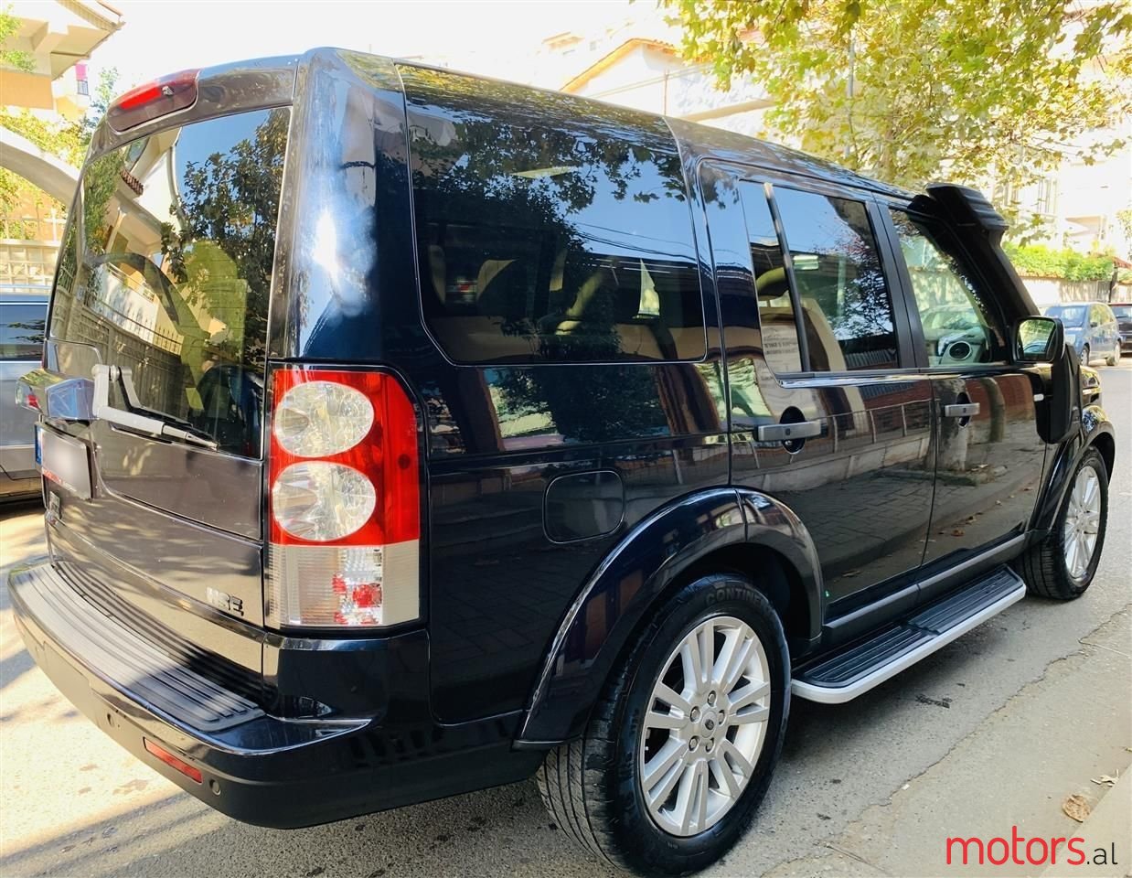 2010' Land Rover Discovery photo #4