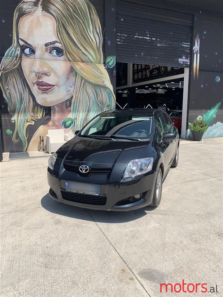 2009' Toyota Auris photo #1