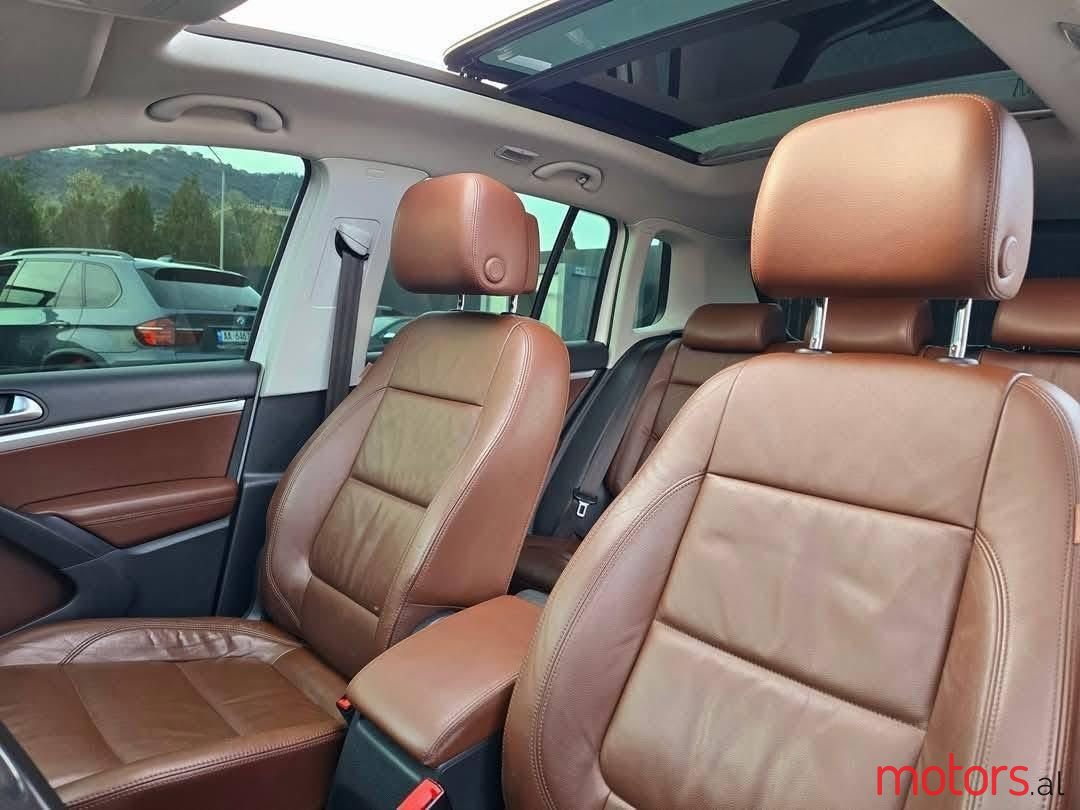 2013' Volkswagen Tiguan photo #5