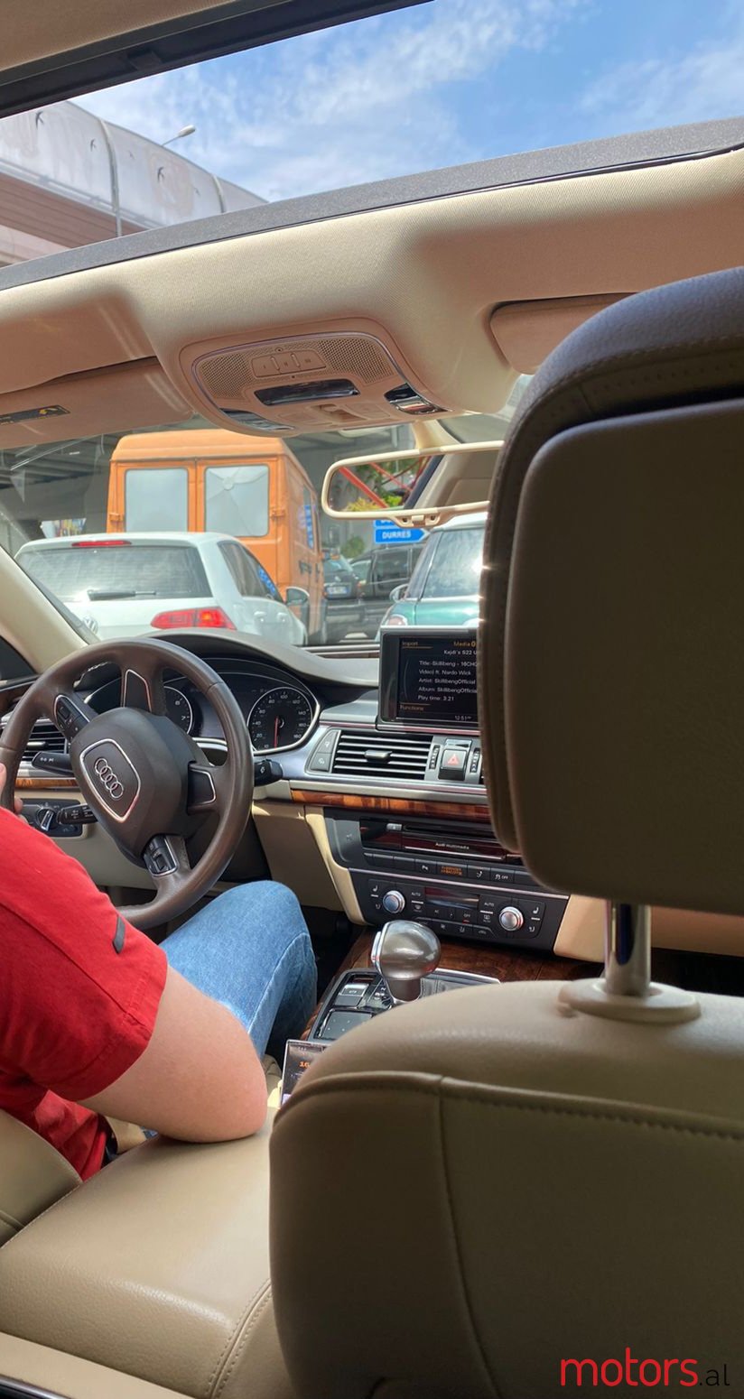 2012' Audi A7 photo #6