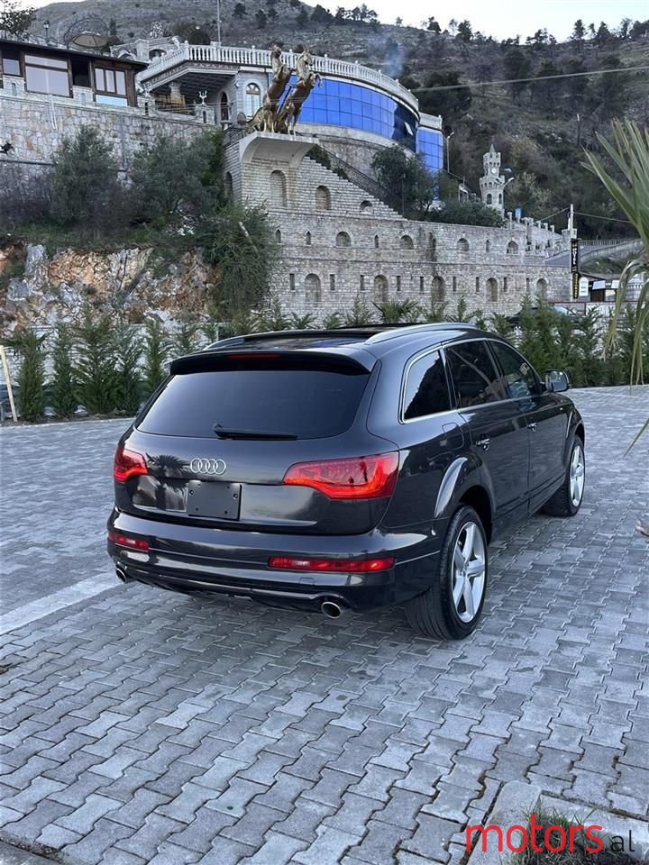 2010' Audi Q7 photo #3
