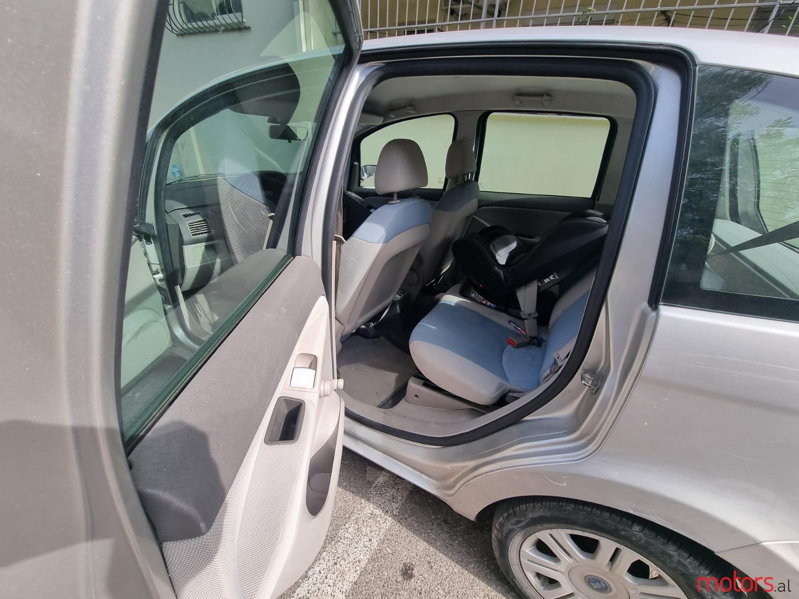 2005' Fiat Idea photo #2