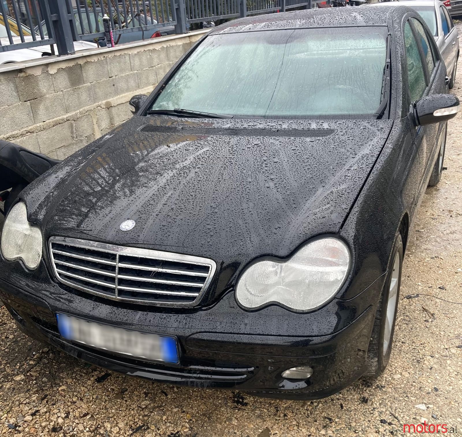 2003' Mercedes-Benz C 220 photo #3
