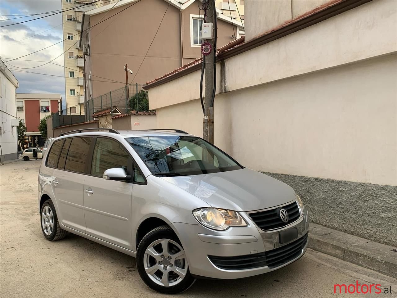 2006' Volkswagen Touran photo #4