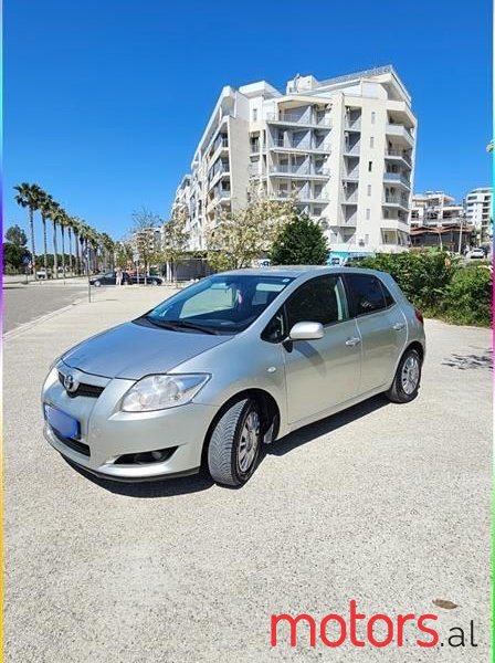 2009' Toyota Auris photo #5