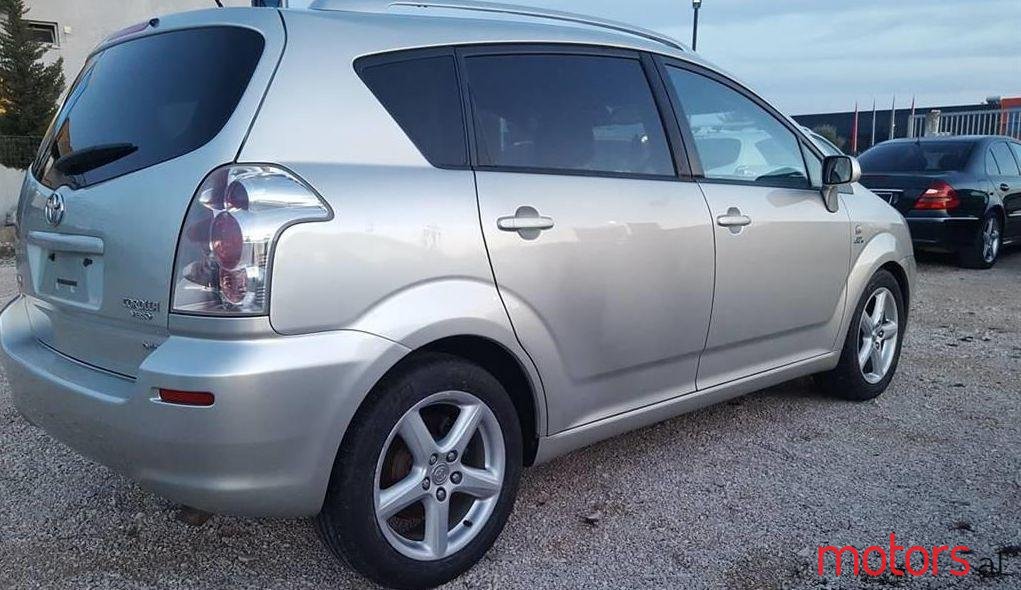 2006' Toyota Corolla Verso photo #2