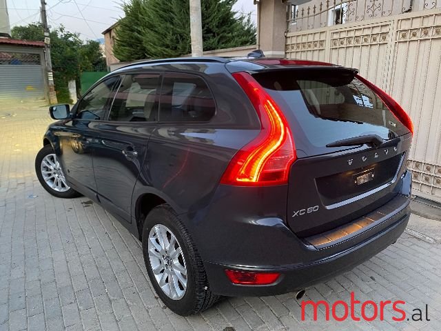 2009' Volvo XC60 photo #3