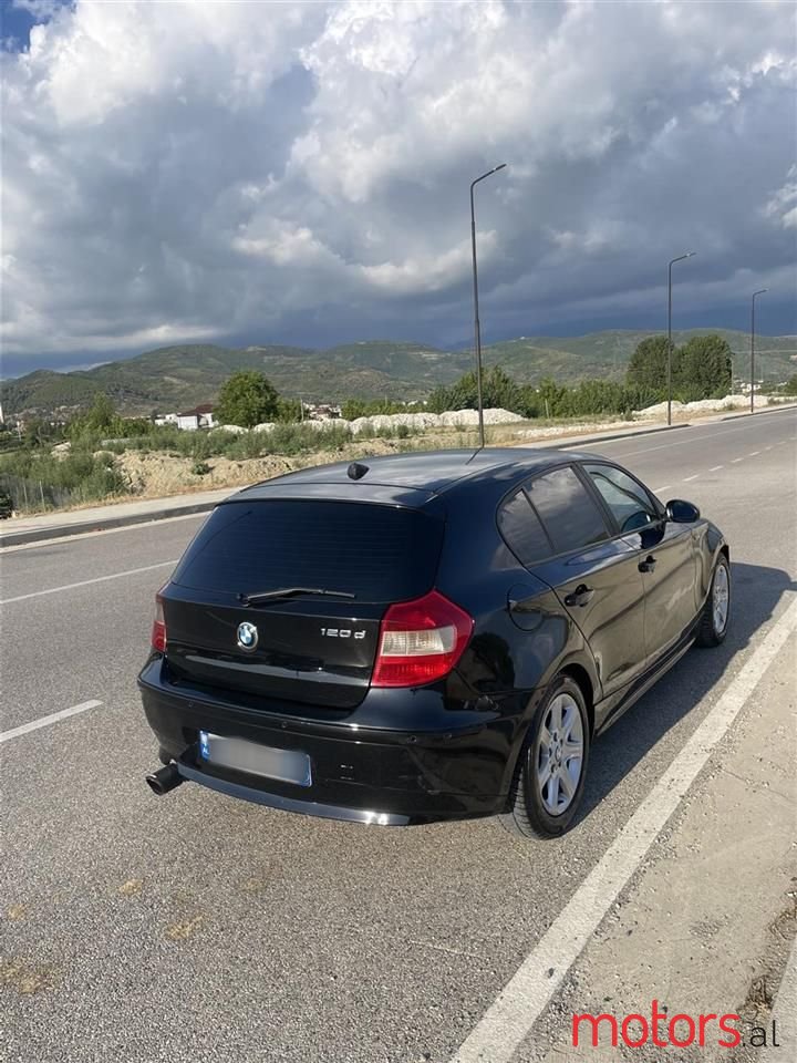 2007' BMW 120 photo #5