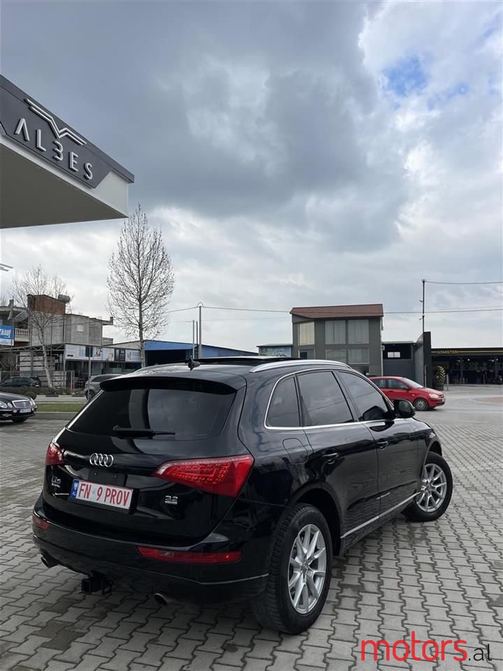 2010' Audi Q5 photo #3