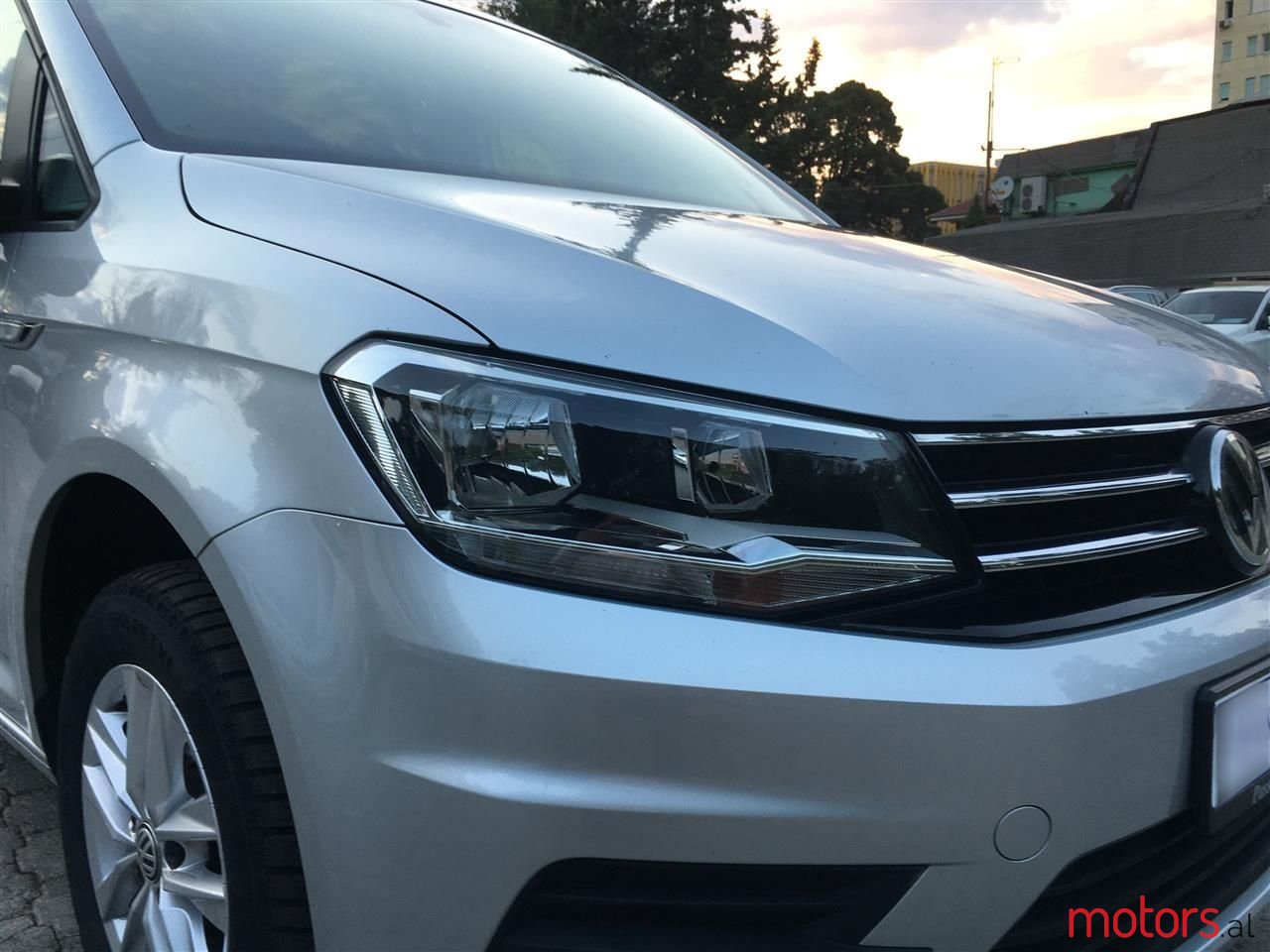 2017' Volkswagen Caddy photo #1