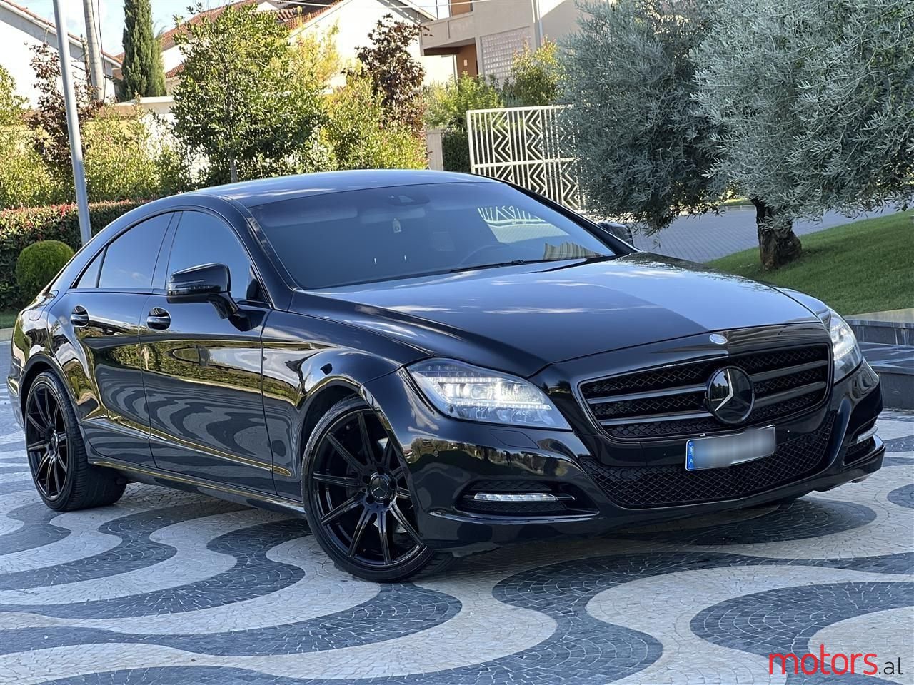 2011' Mercedes-Benz CLS 350 photo #3