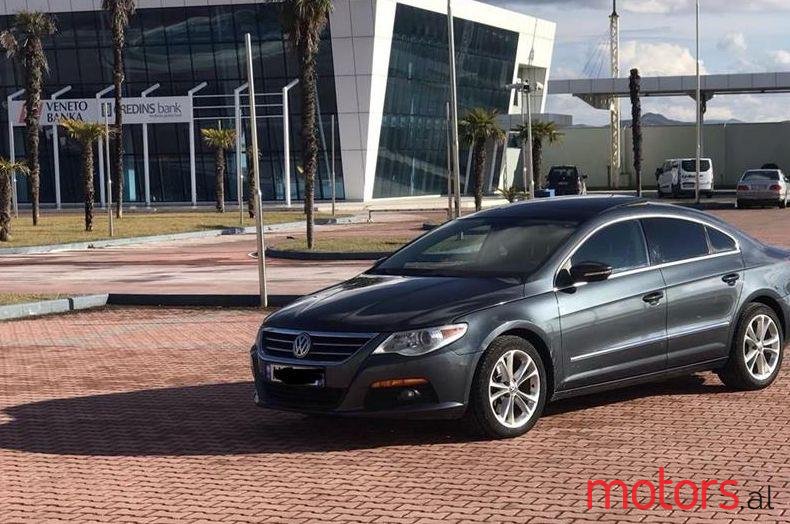 2009' Volkswagen Passat CC photo #1