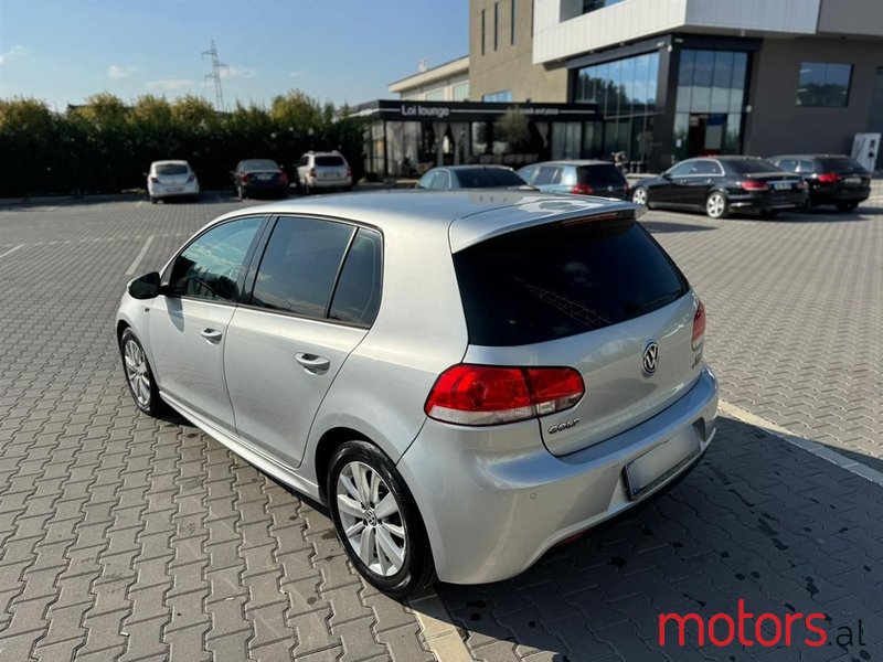 2013' Volkswagen Golf photo #3