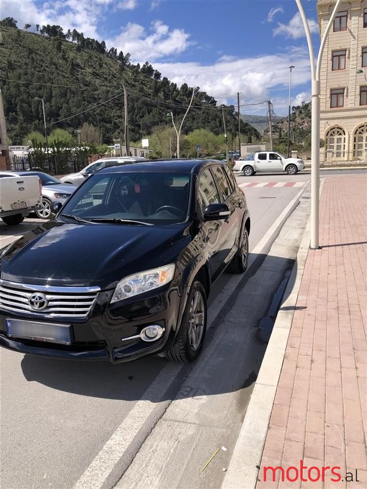 2010' Toyota RAV4 photo #4