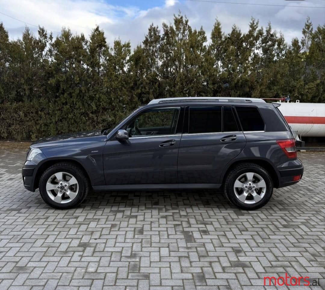 2009' Mercedes-Benz GLK 220 photo #4