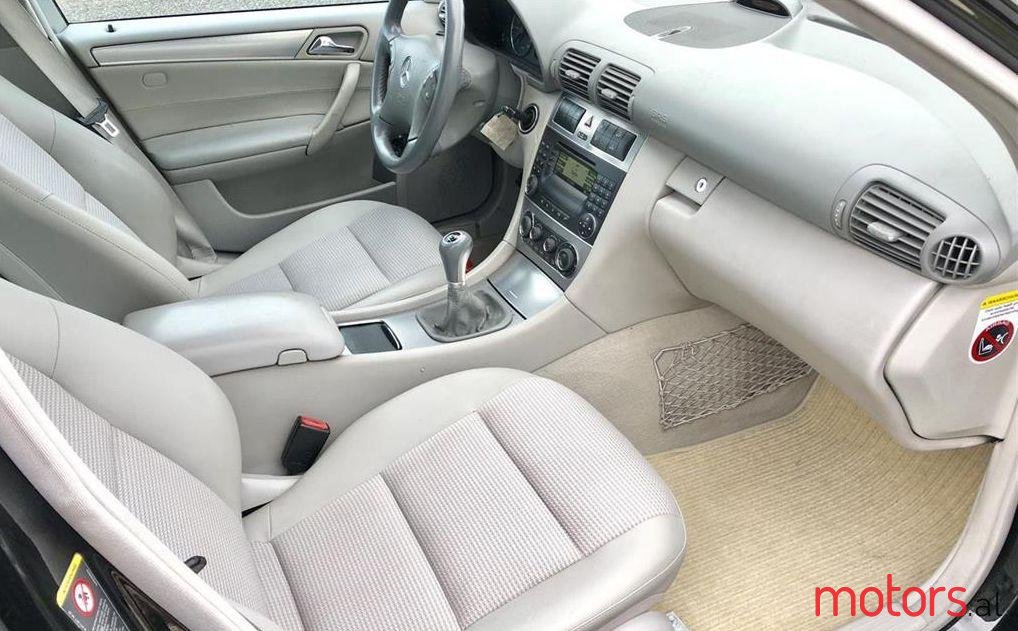 2006' Mercedes-Benz C 200 photo #2