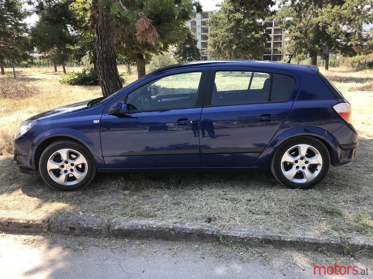 2004' Opel Astra photo #2