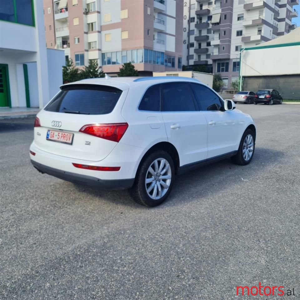 2010' Audi Q5 photo #2