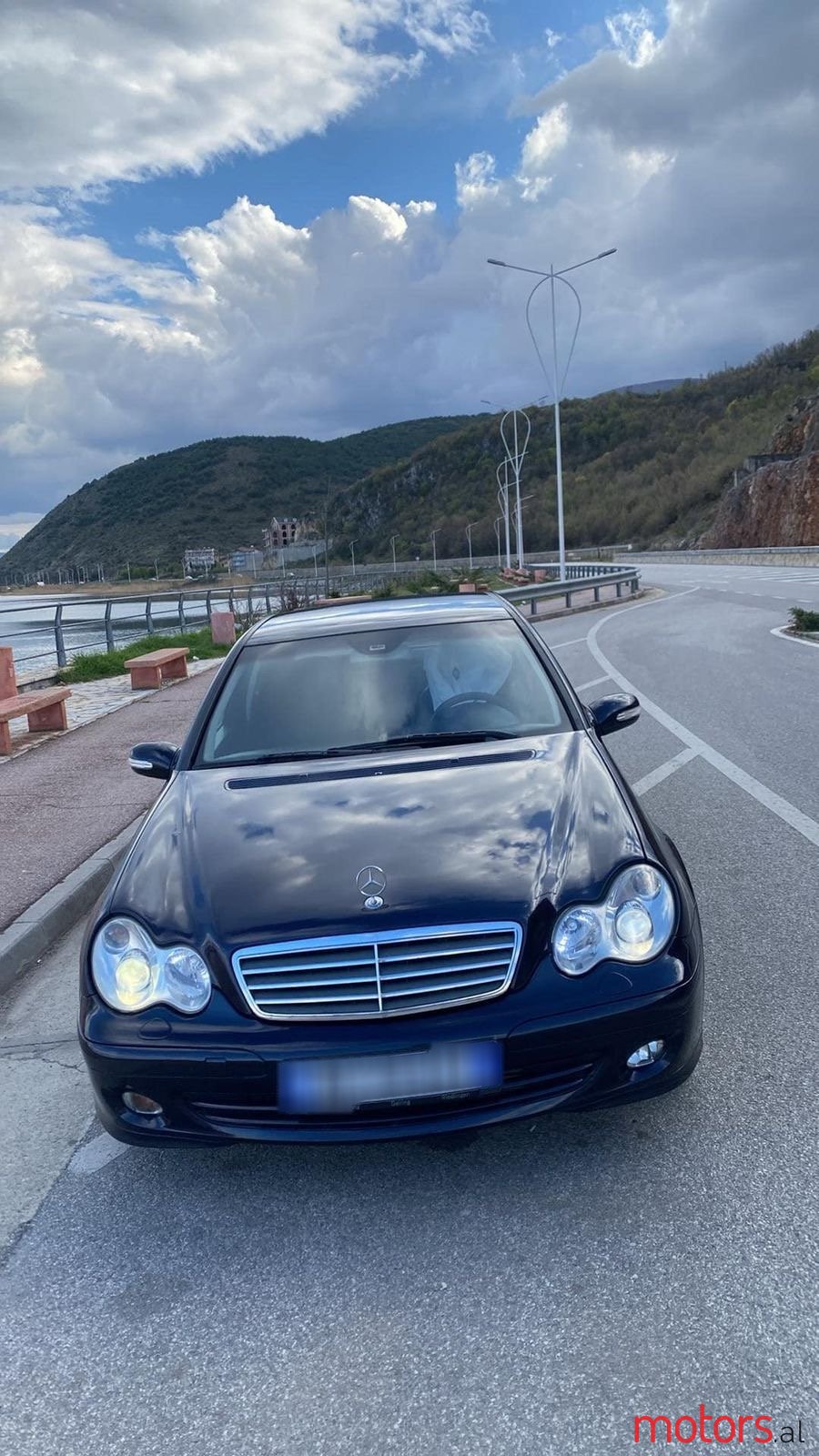 2006' Mercedes-Benz 230 photo #2