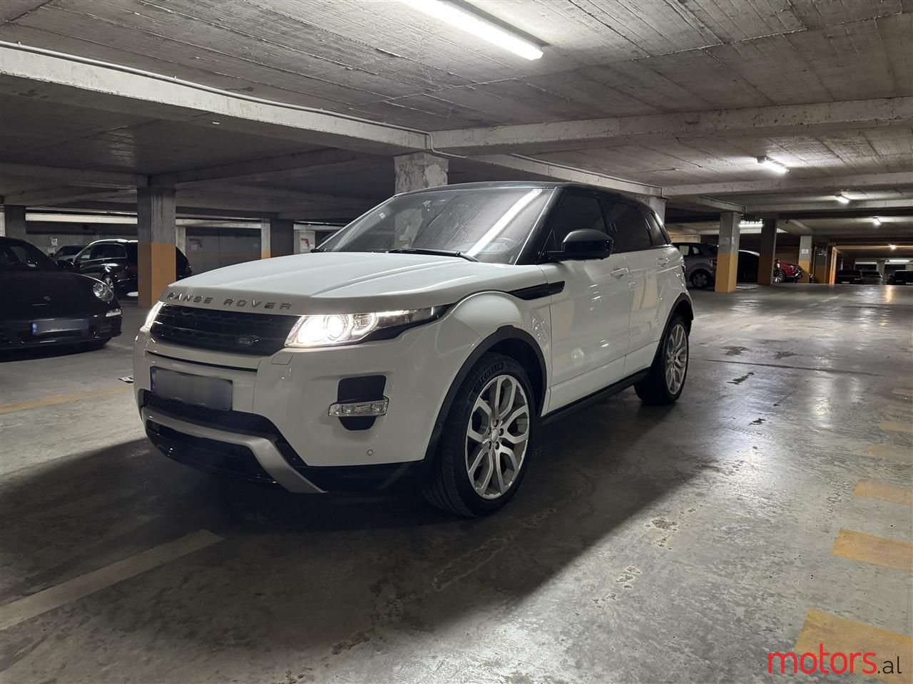 2014' Land Rover Range Rover Evoque photo #4
