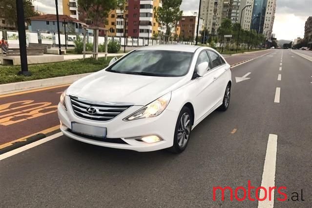 2015' Hyundai Sonata photo #1