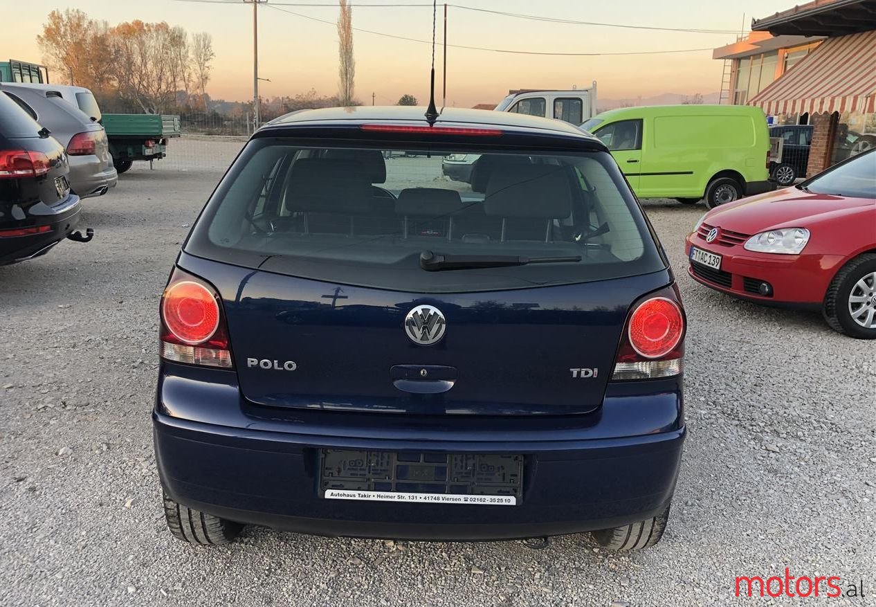 2006' Volkswagen Polo photo #1