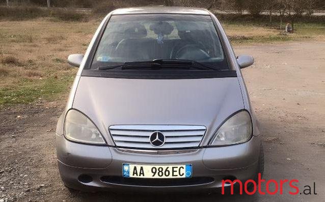 2002' Mercedes-Benz A-Class photo #3