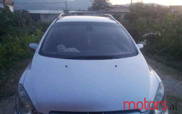 2005' Peugeot 307 photo #1