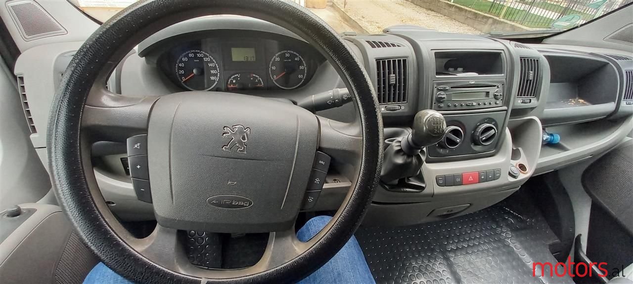 2009' Peugeot Boxer photo #4