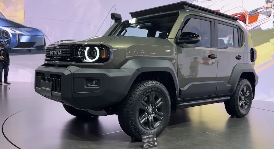 Toyota Land Cruiser FJ