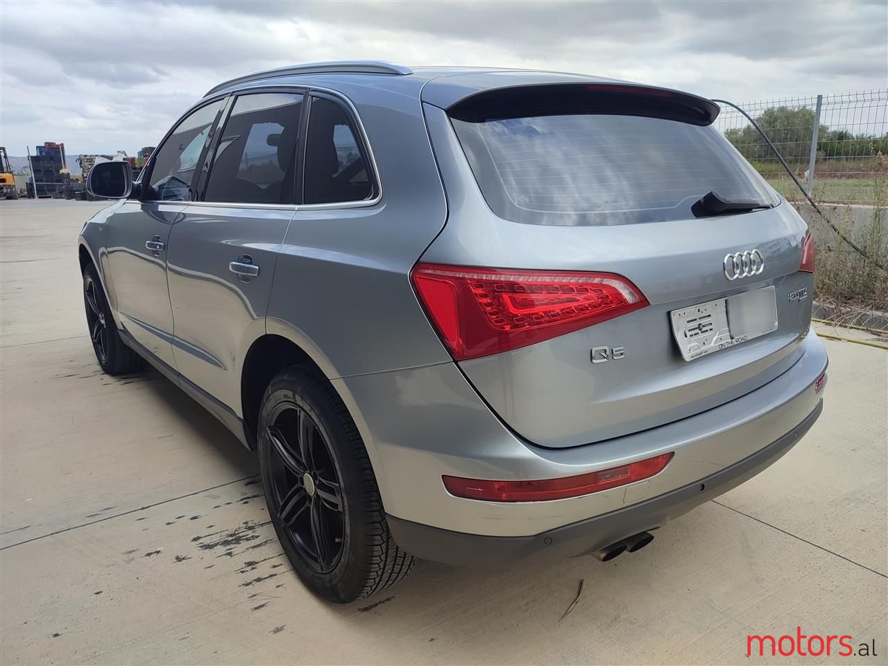 2010' Audi Q5 photo #2