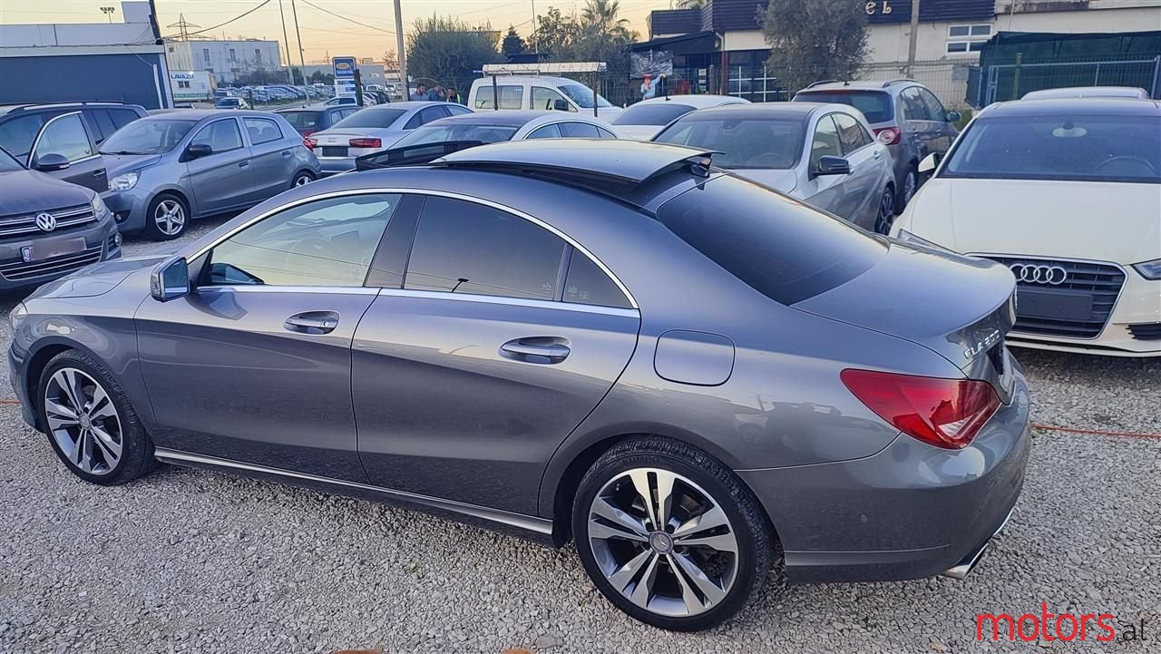 2014' Mercedes-Benz CLA 200 photo #4