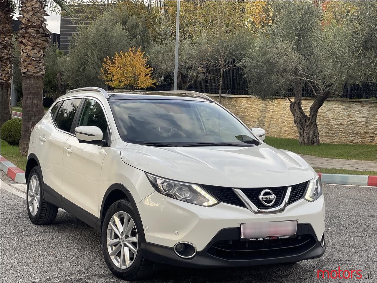 2015' Nissan Qashqai photo #2