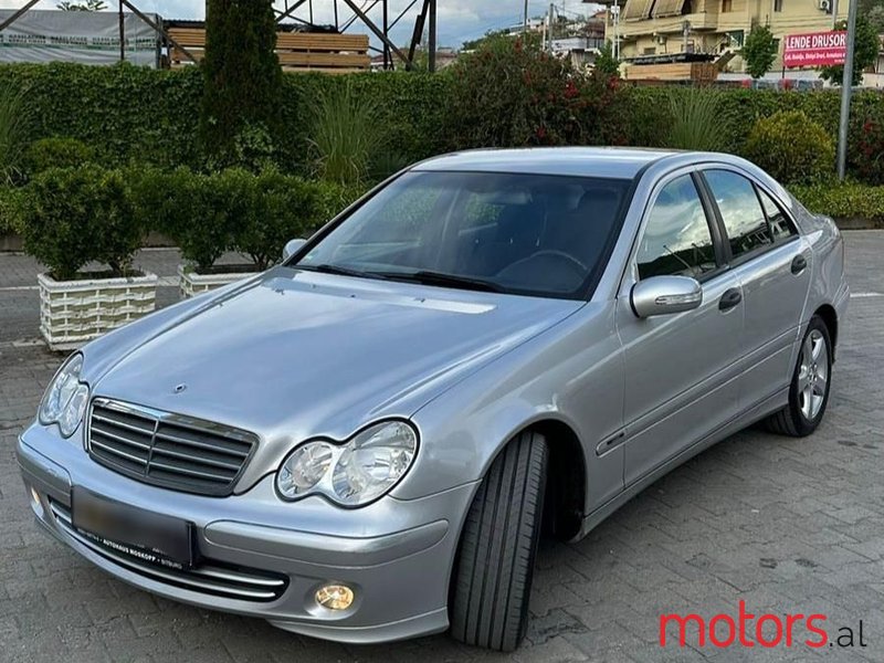 2005' Mercedes-Benz C 200 photo #6