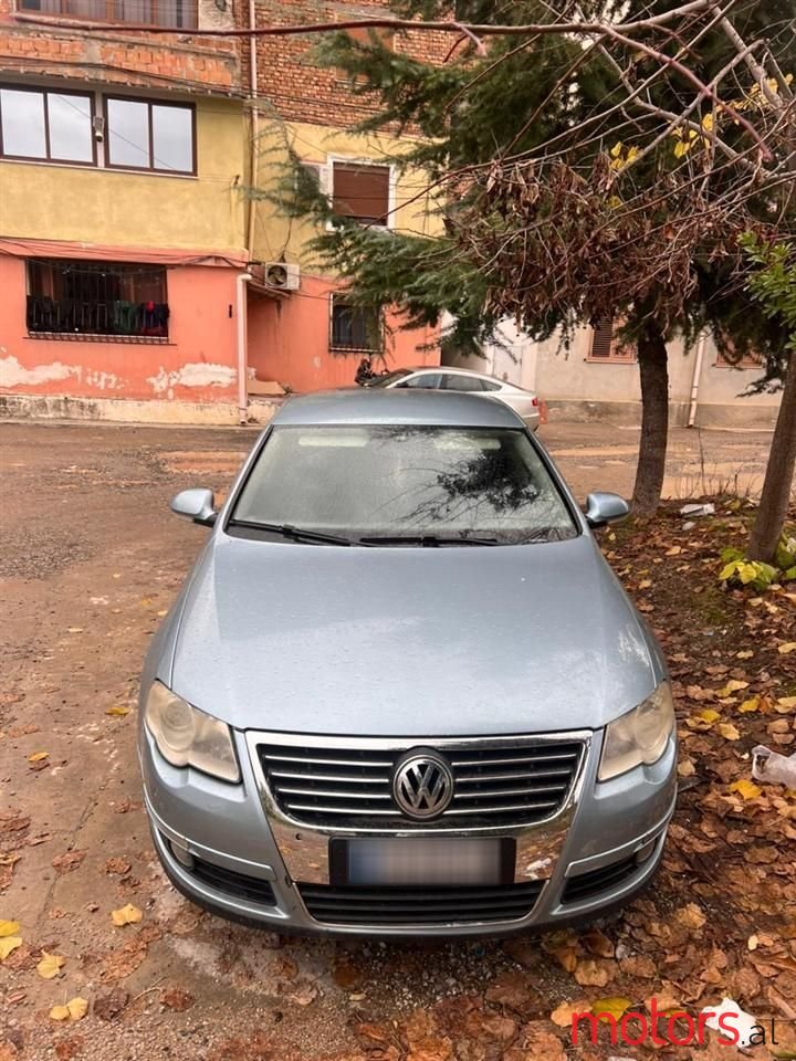 2006' Volkswagen Passat photo #2