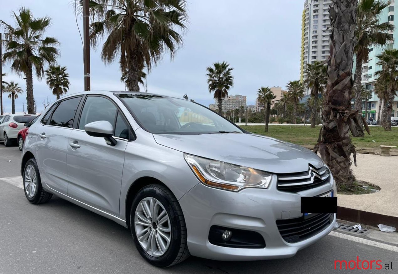 2014' Citroen C4 photo #1