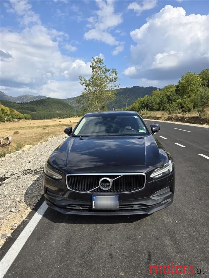 2018' Volvo S90 photo #3