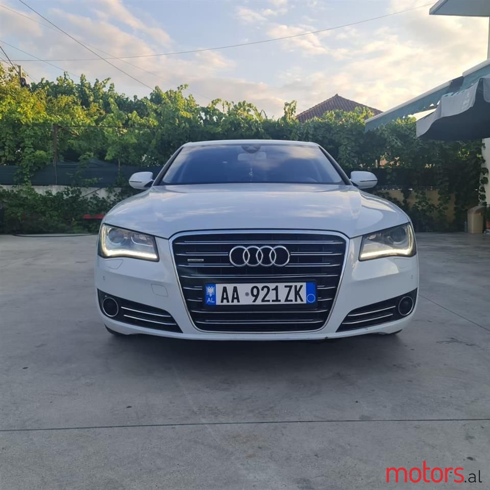 2012' Audi A8 photo #1