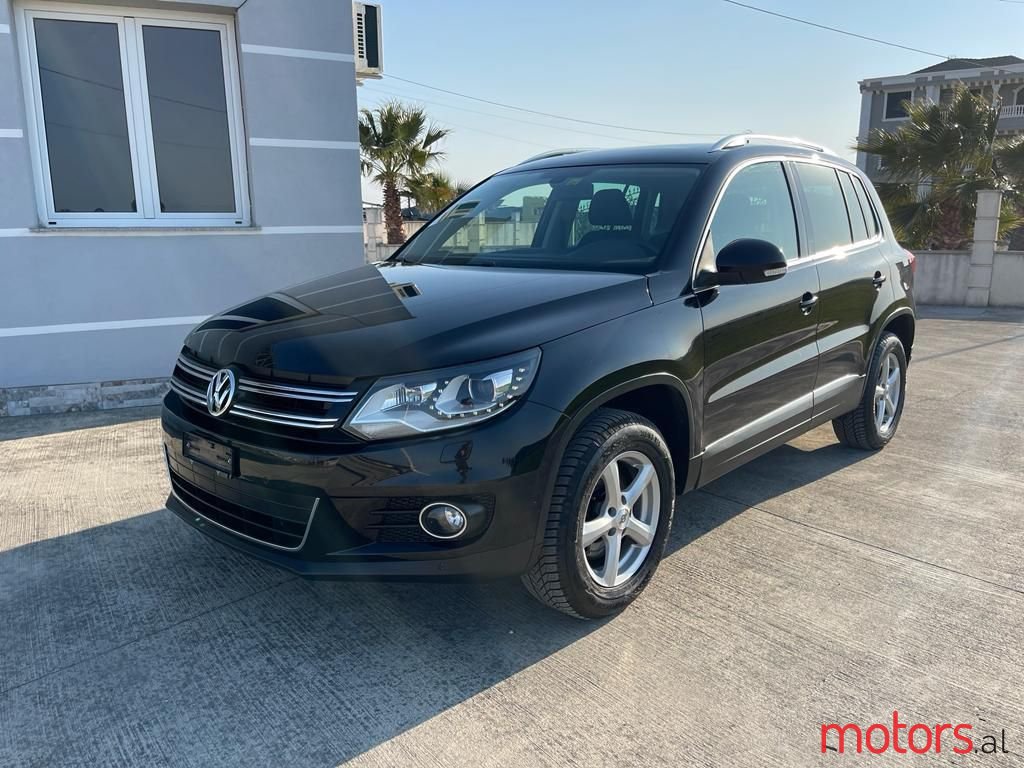 2013' Volkswagen Tiguan photo #1