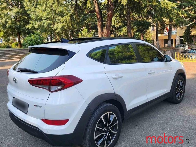 2016' Hyundai Tucson photo #5