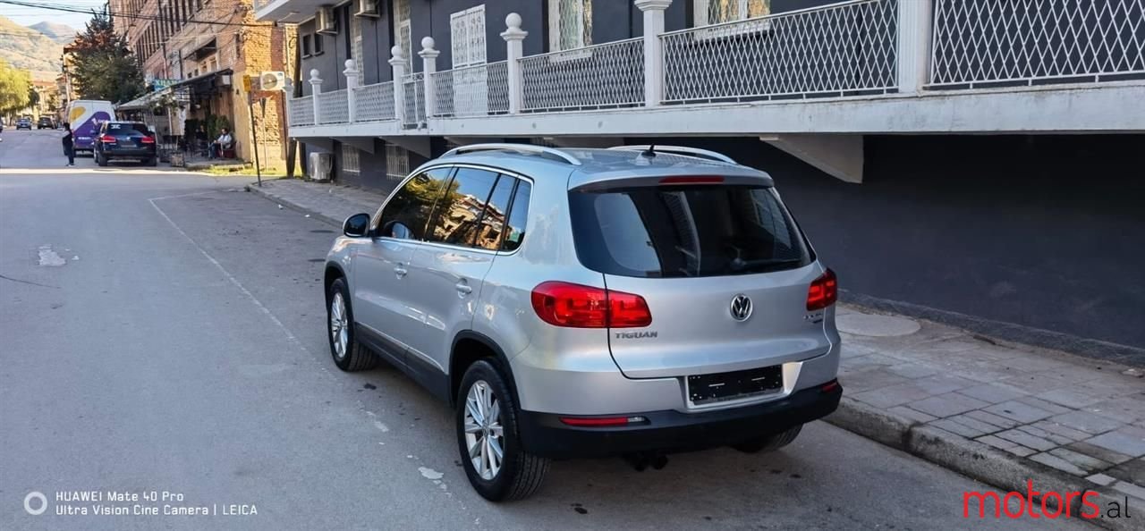 2014' Volkswagen Tiguan photo #1