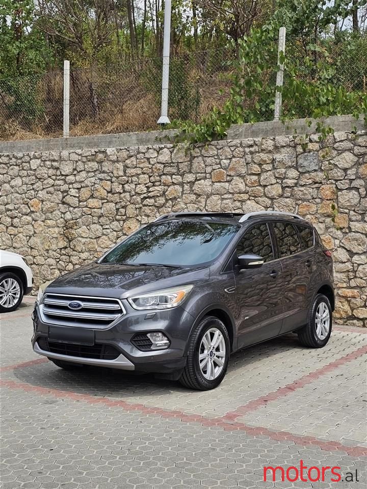 2017' Ford Kuga photo #1