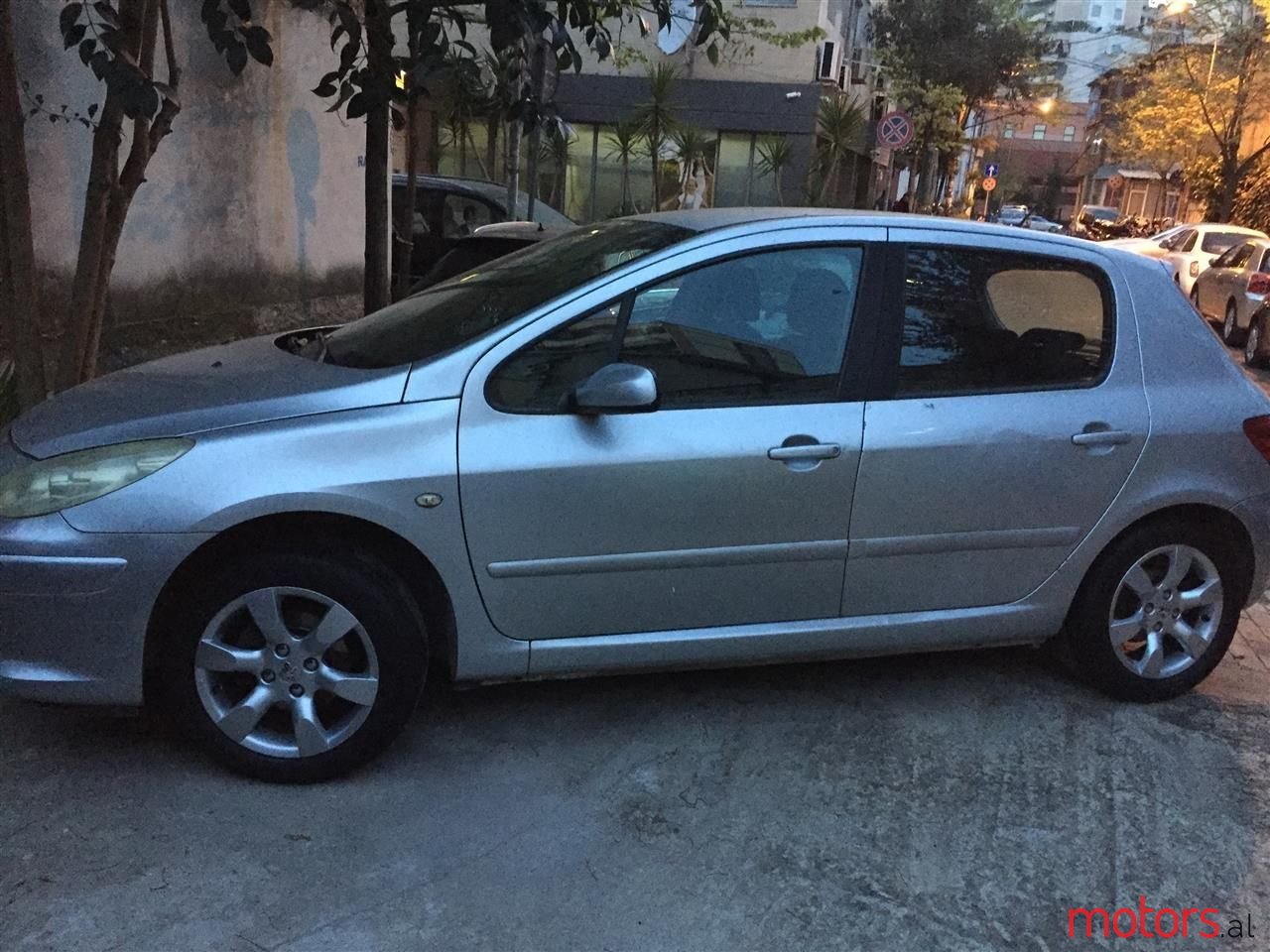 2005' Peugeot 307 photo #1