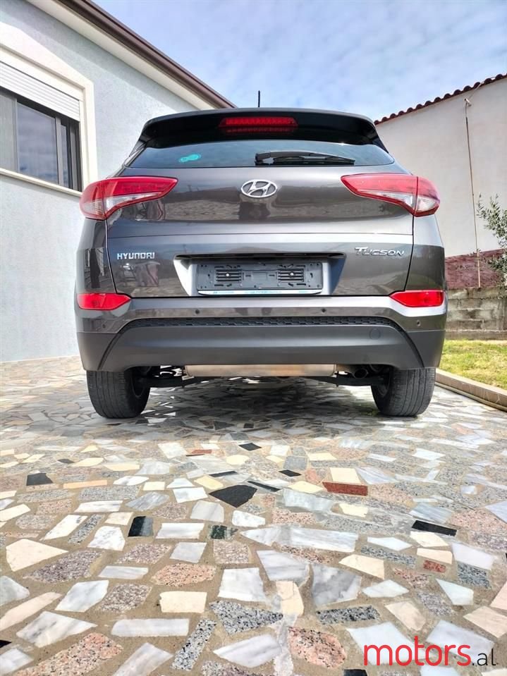 2016' Hyundai Tucson photo #5