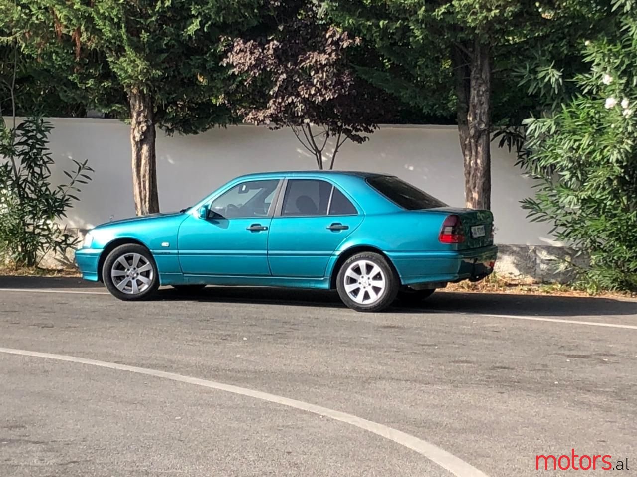 2000' Mercedes-Benz C 220 photo #1