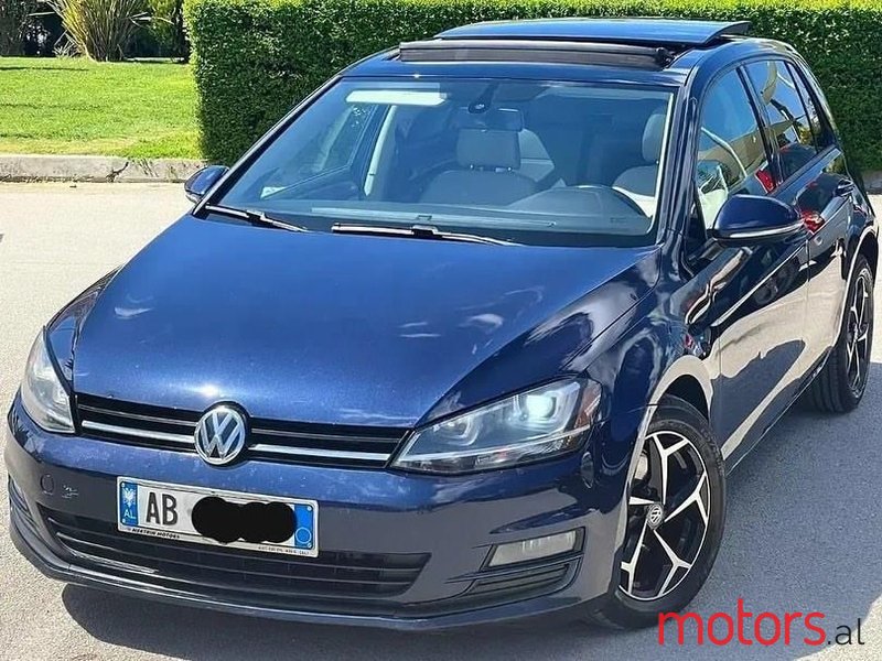 2016' Volkswagen Golf photo #3