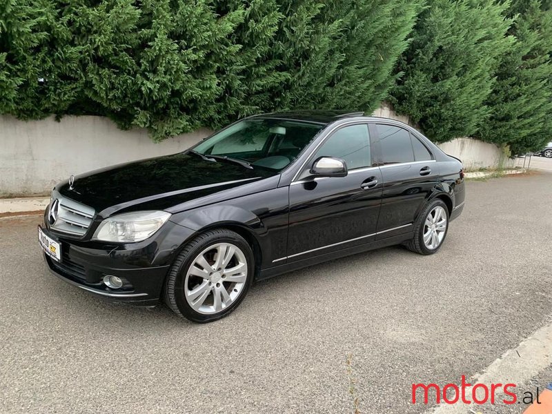 2008' Mercedes-Benz C 300 photo #1