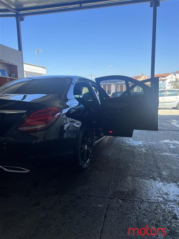 2017' Mercedes-Benz C 220 photo #5