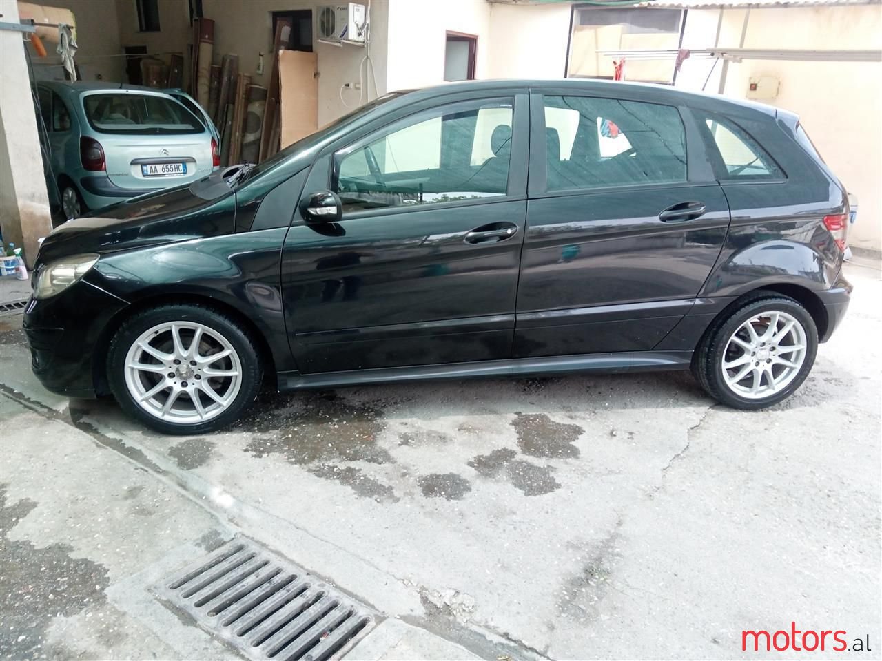 2005' Mercedes-Benz B 200 photo #2