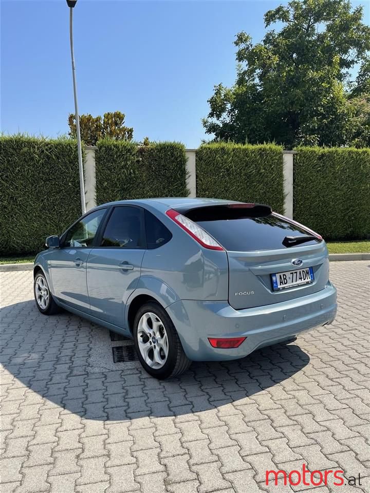 2010' Ford Focus photo #1